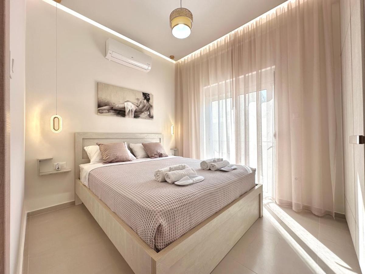 Seaside Deluxe Apartment 이알리소스 외부 사진